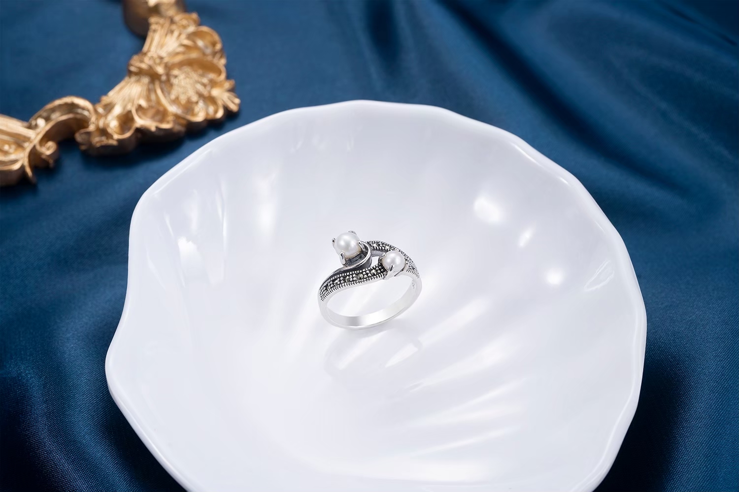 Marcasite Jewelry influencer